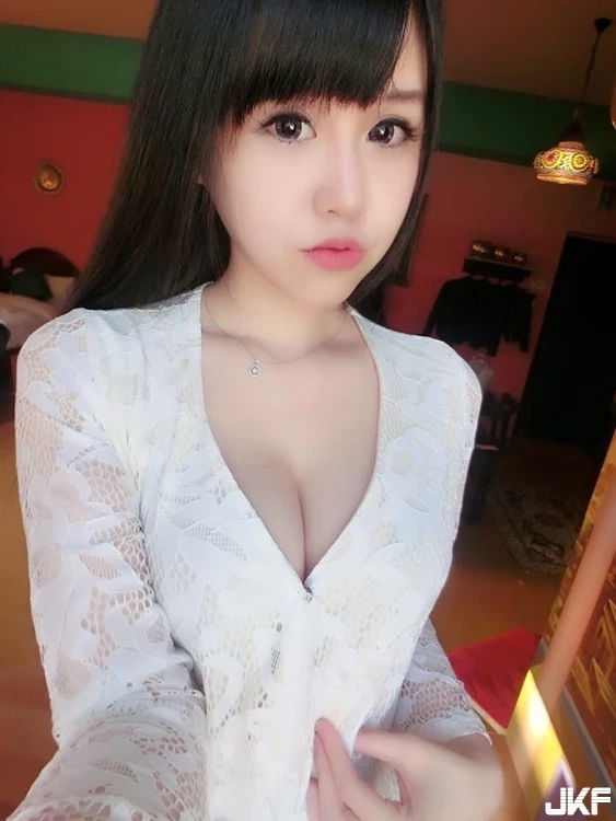 16890301.webp