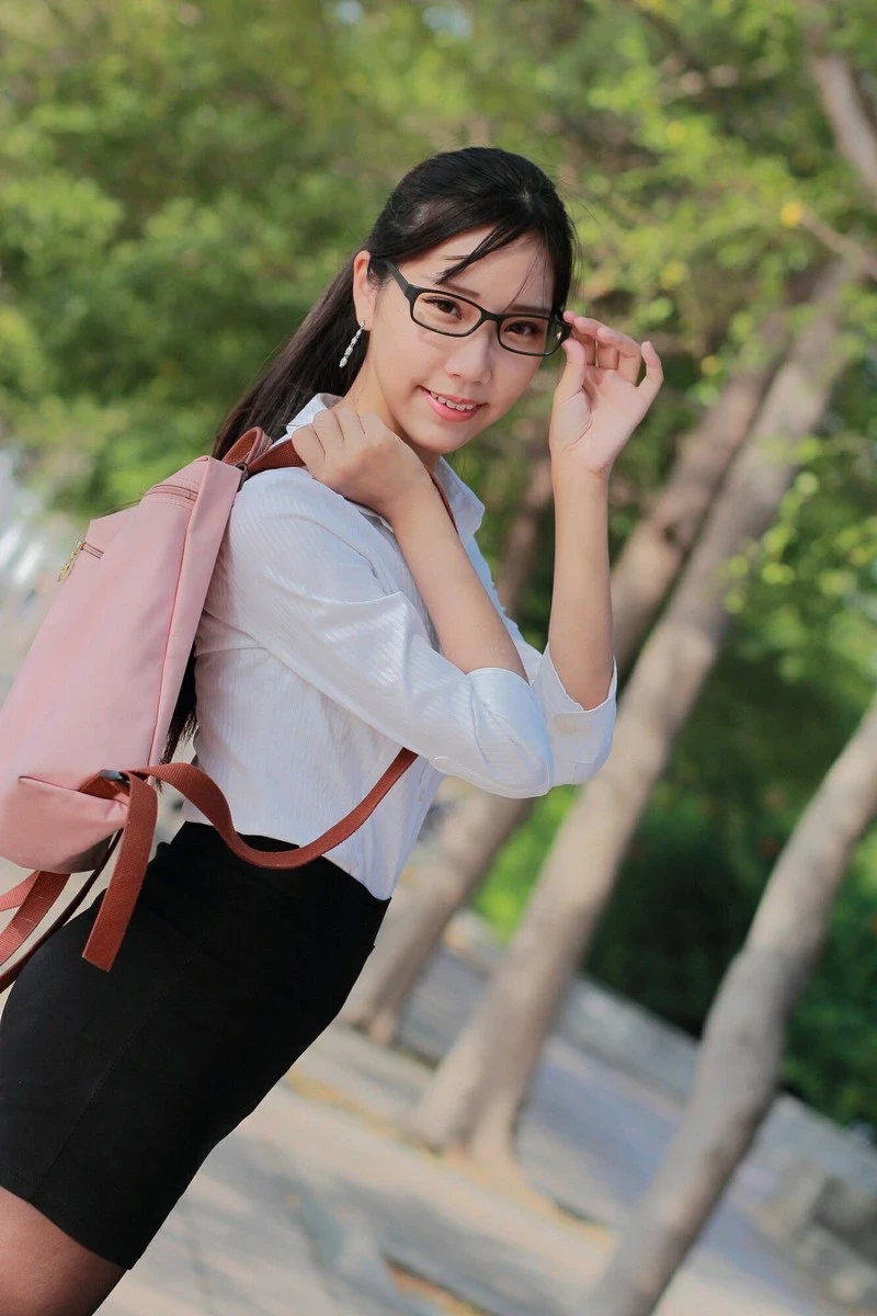 172938rkgmzvgiivoovb6z.webp