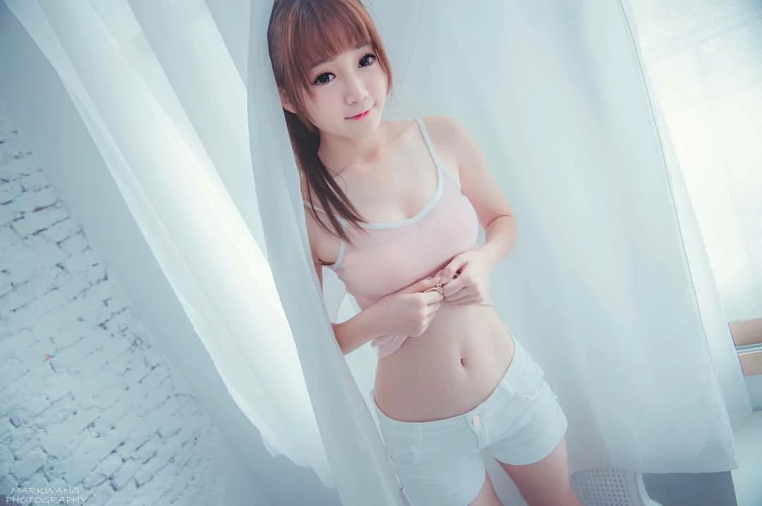 130030e7s10xroggc1ozco.webp