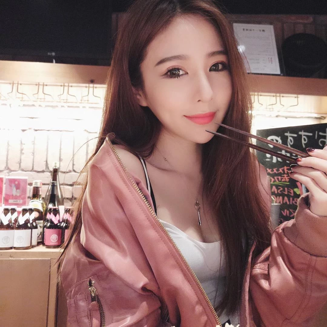 4099113.webp