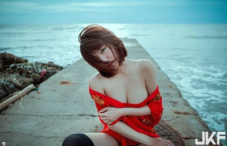 4778839.webp