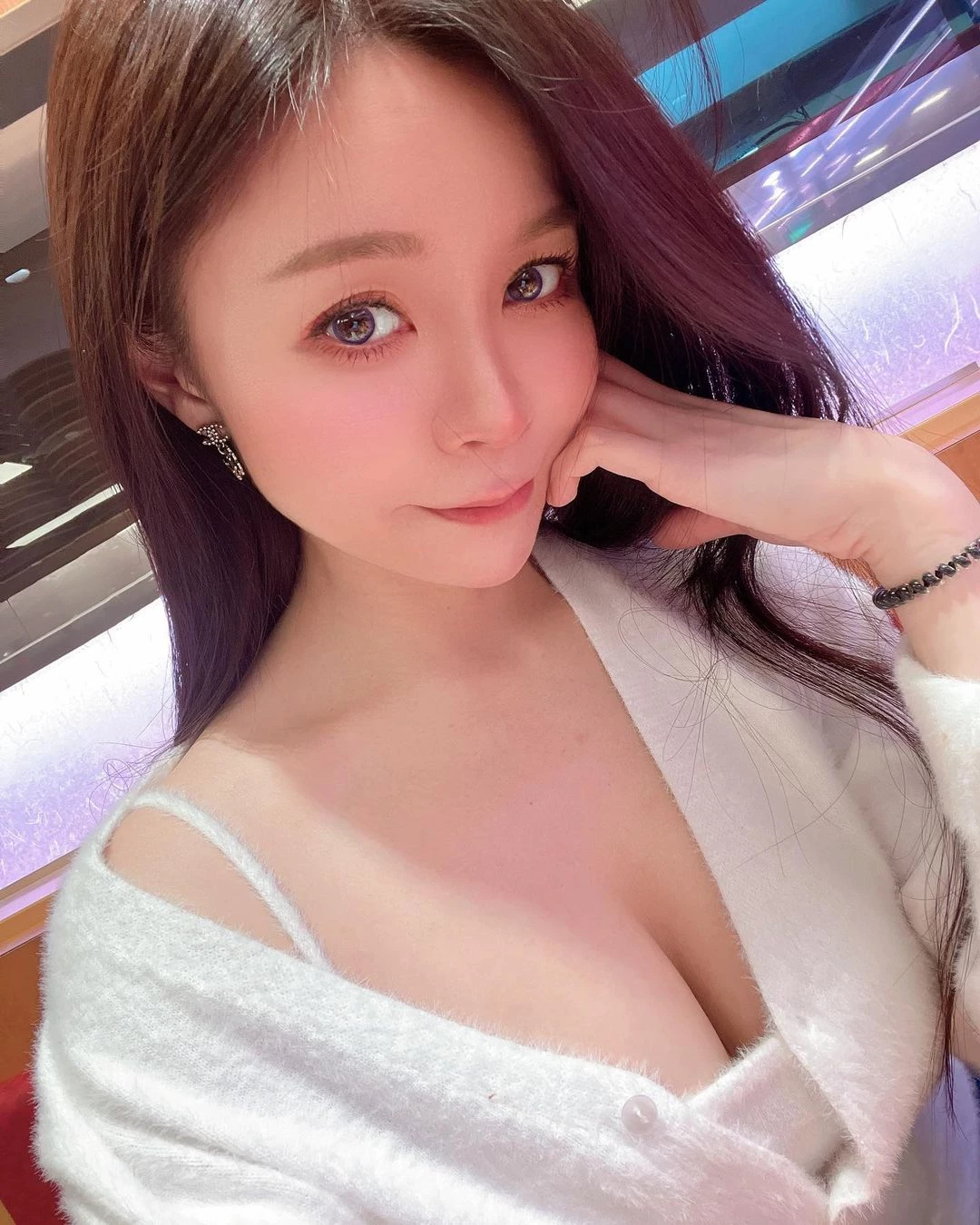 19642384.webp
