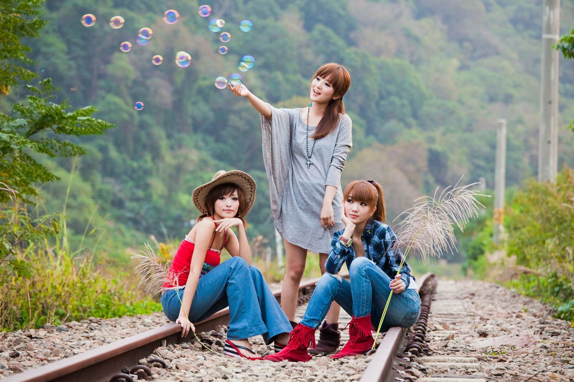 30716719.webp
