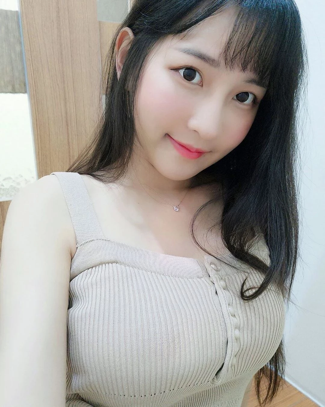 4074282.webp