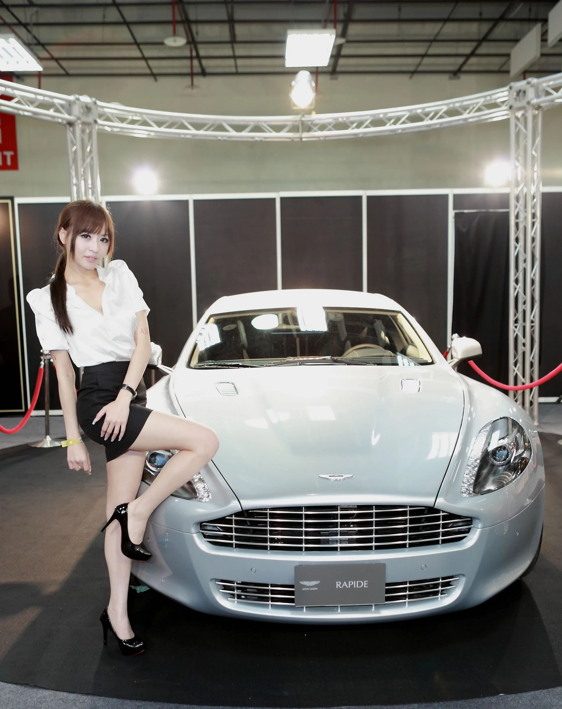 30760837.webp