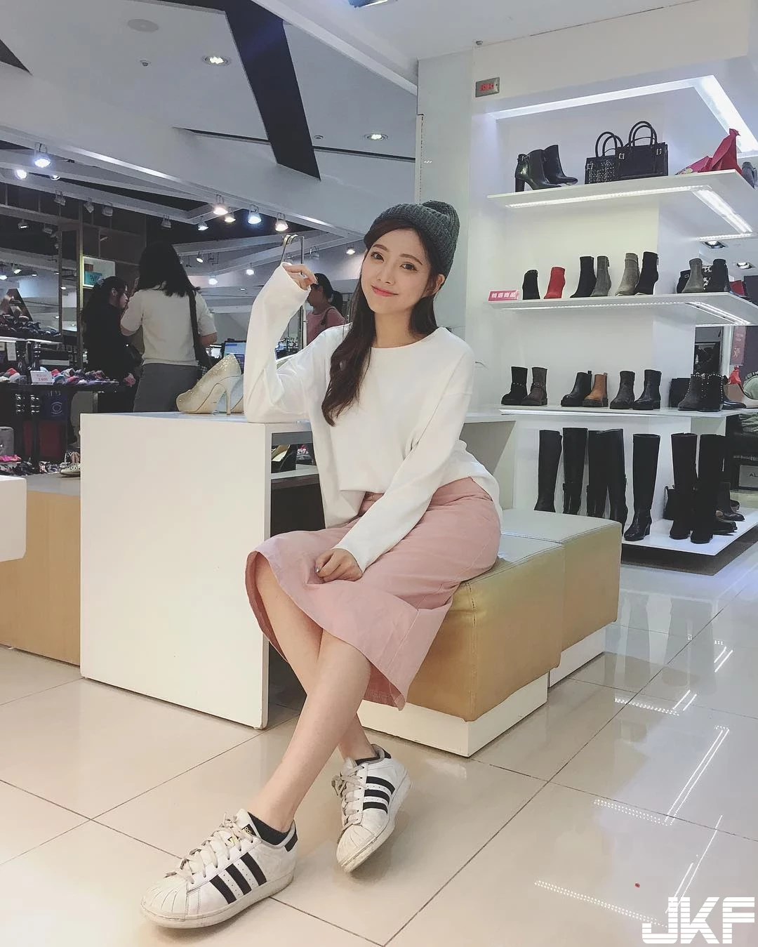 154037ve2559nv1j1ze59m.webp