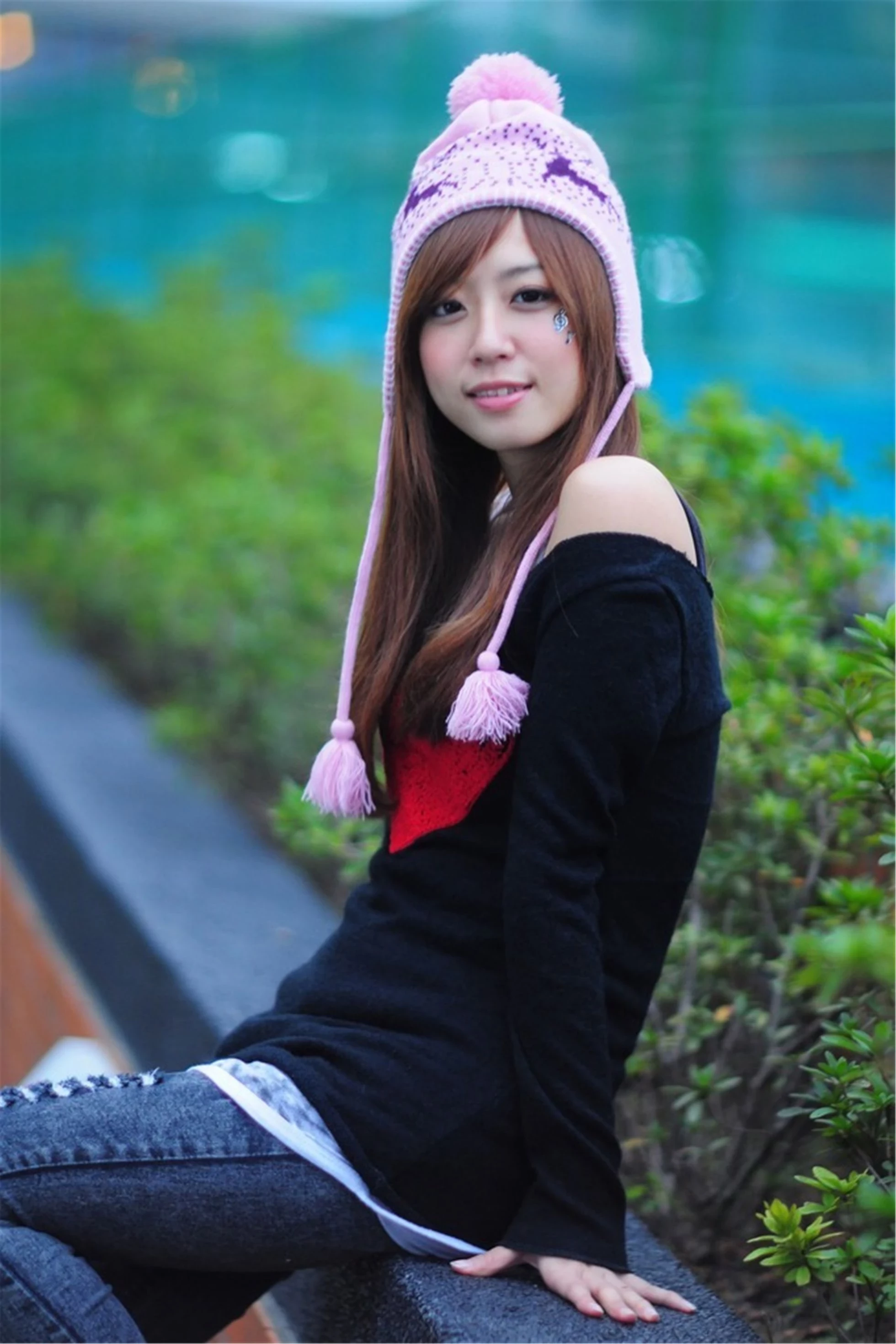 30743596.webp