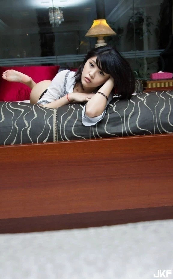 153646rj9gy3ly0zzays08.webp