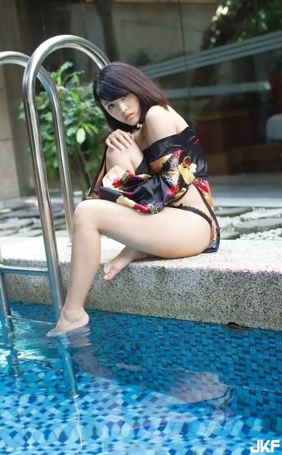 153647eixh1x4x1kp4xqep.webp