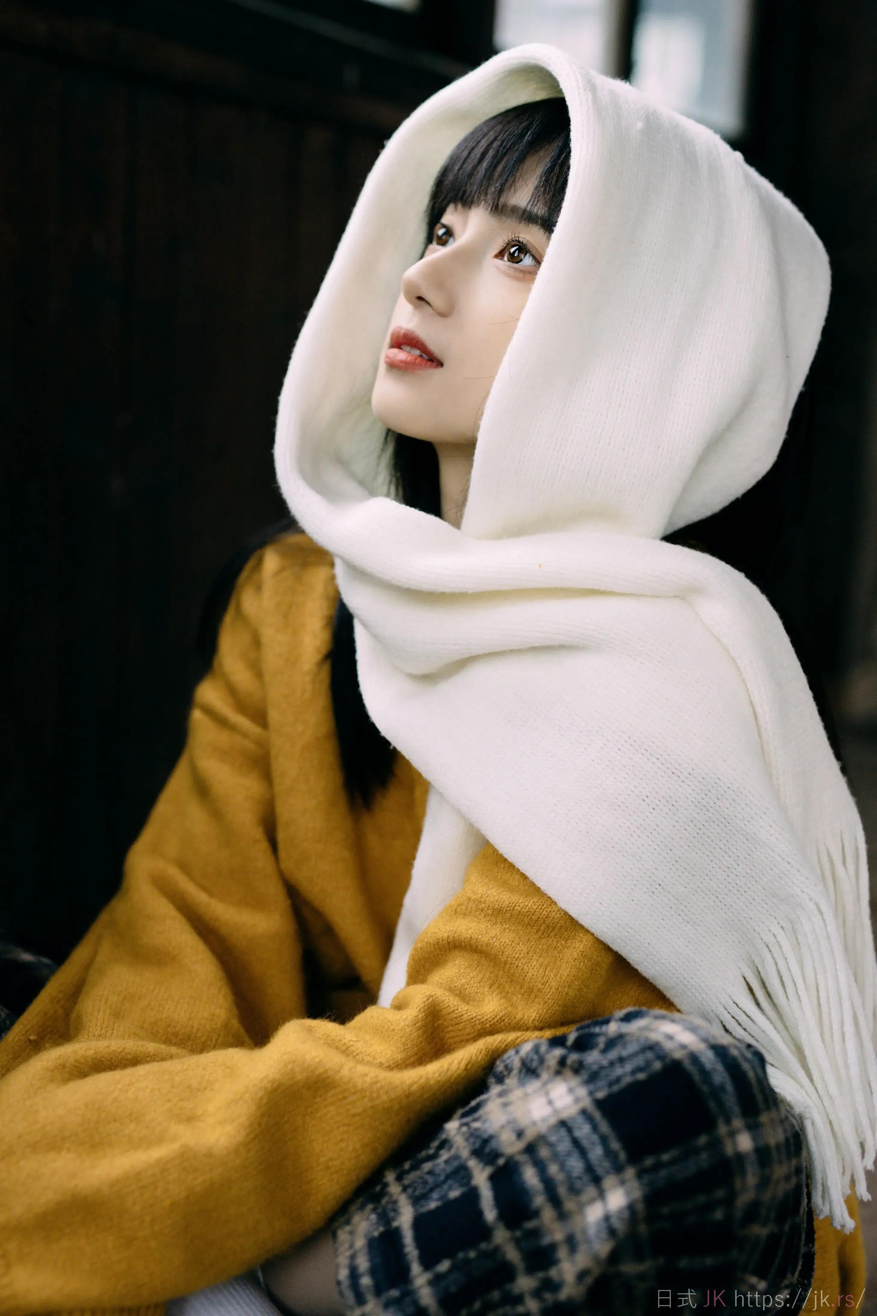 165157x0x74484vx4qa40r.jpg