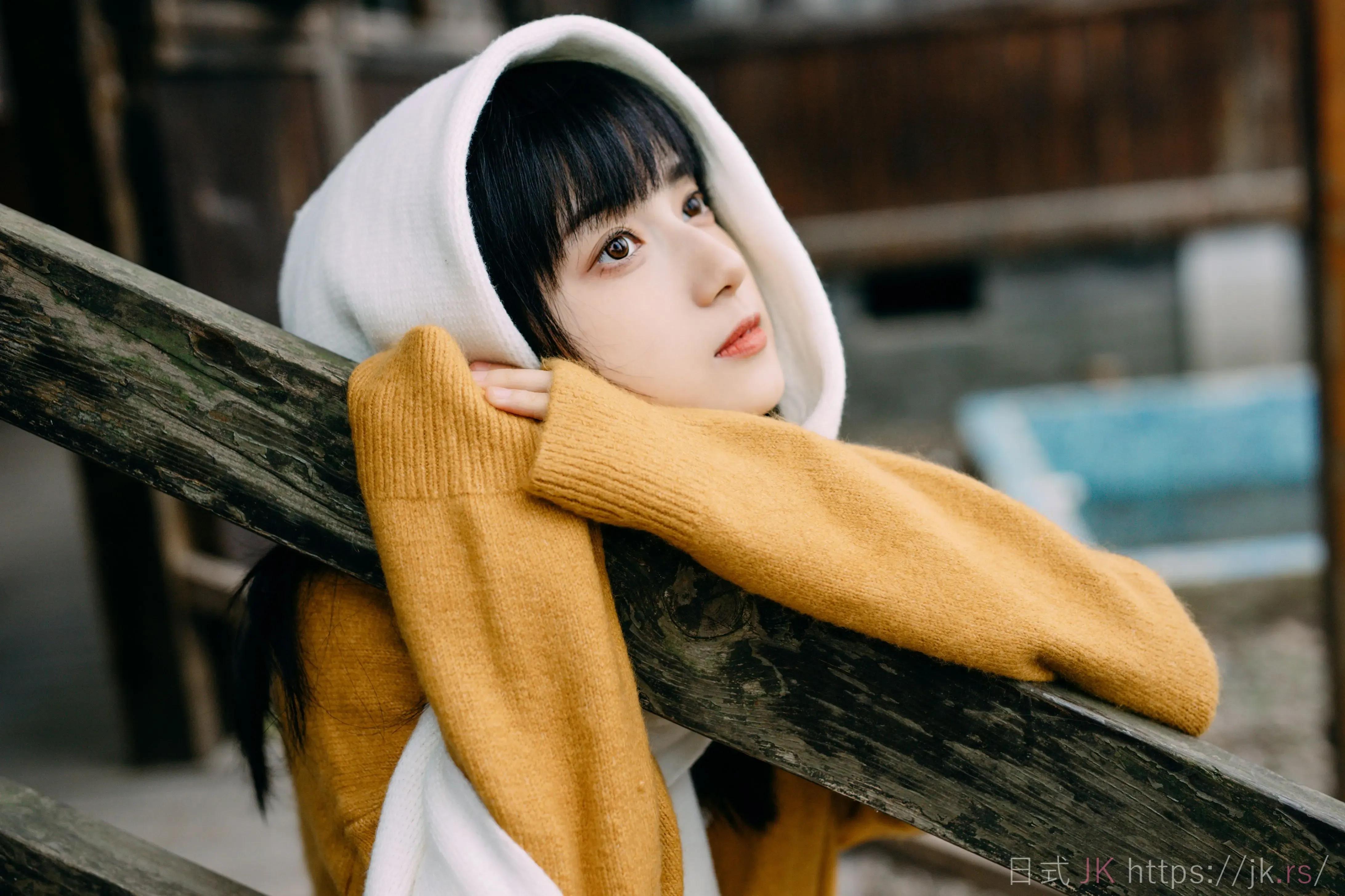 165209qxe0ebzy1g6ee6ef.jpg