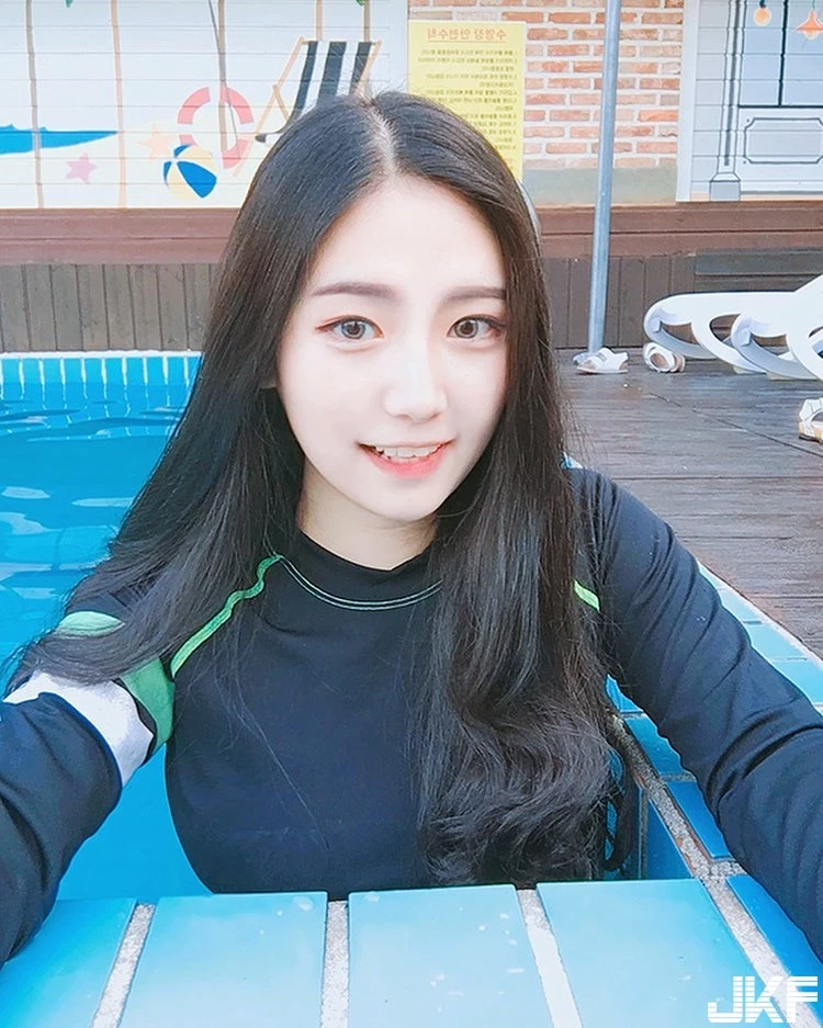 133531yy4g4gk8hob4y7b7.webp
