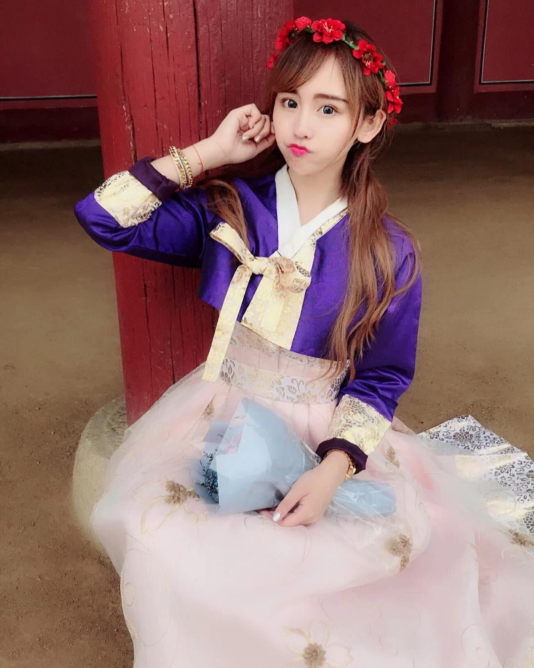 4291659.webp