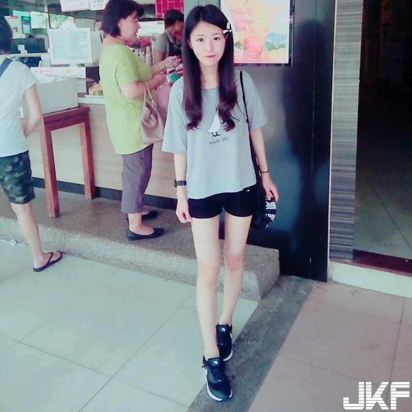 16818614.webp