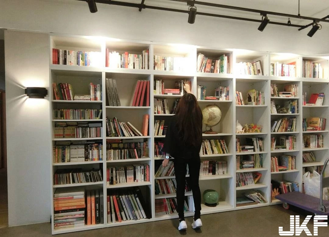 16818635.webp