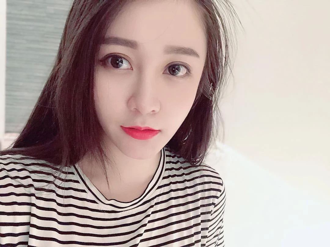 4472702.webp