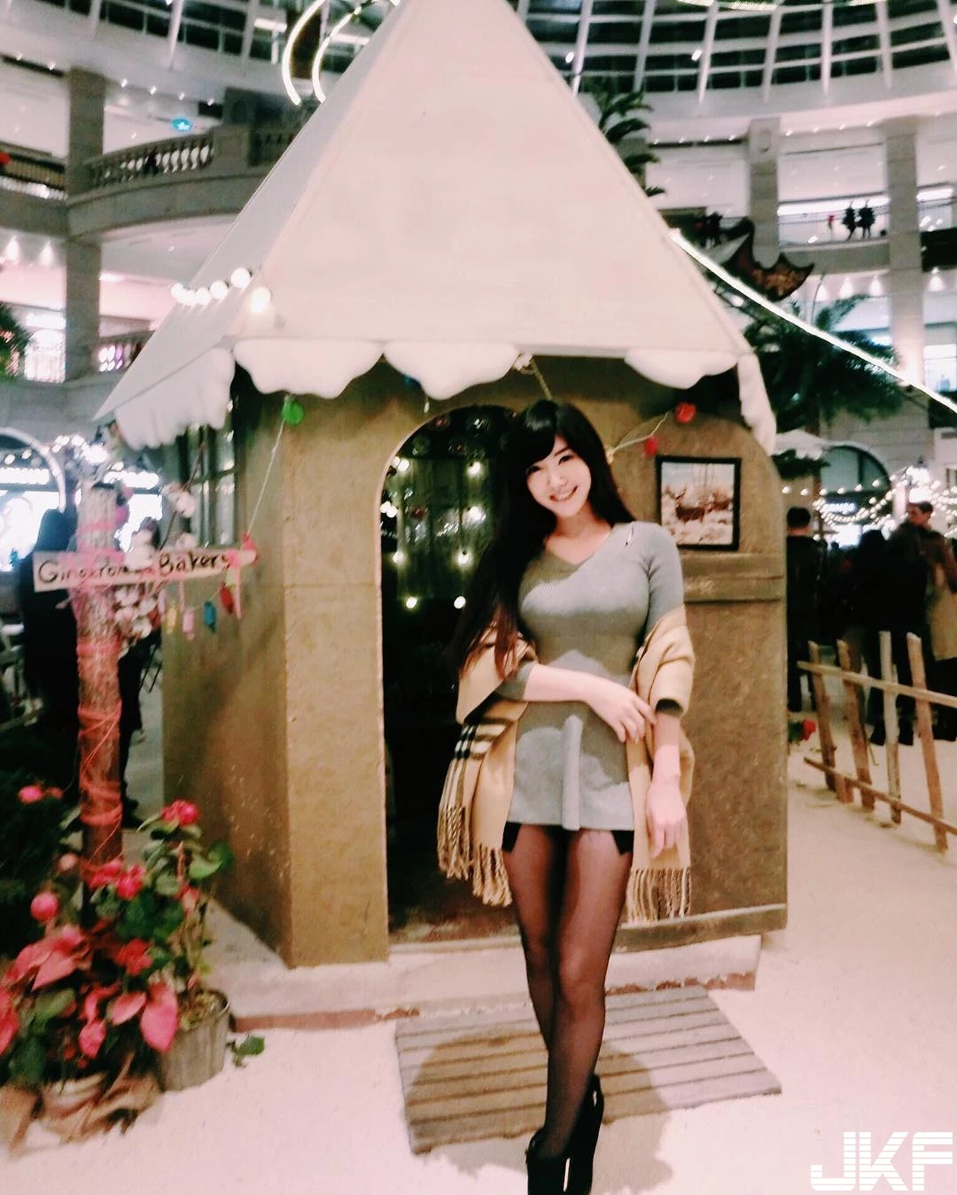 16801111.webp
